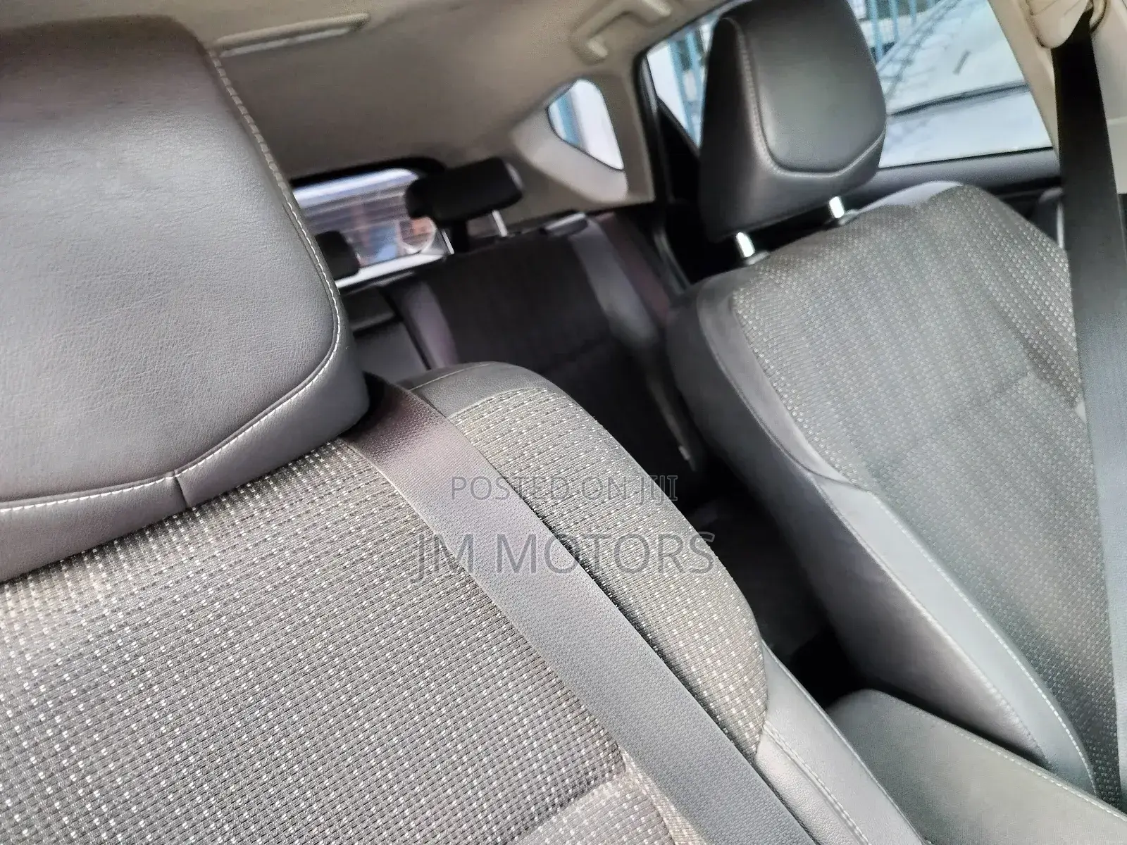 Toyota Auris 2017 Silver