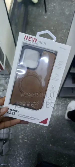 Magsafe iPhone 14 Pro Max Genuine Leather Case Stand