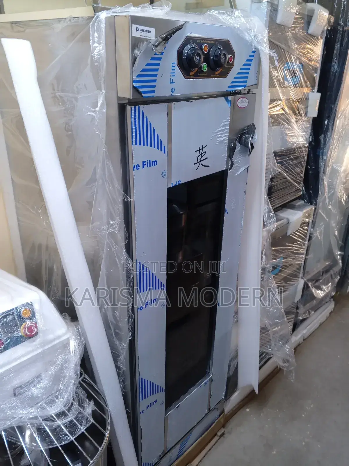 Bread Proofer,13 Shelves Available