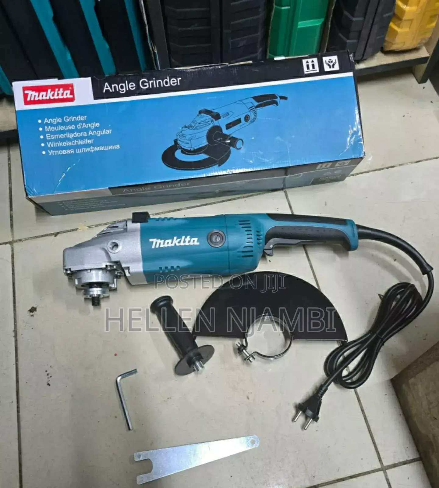 Makita 9′′ Grinder