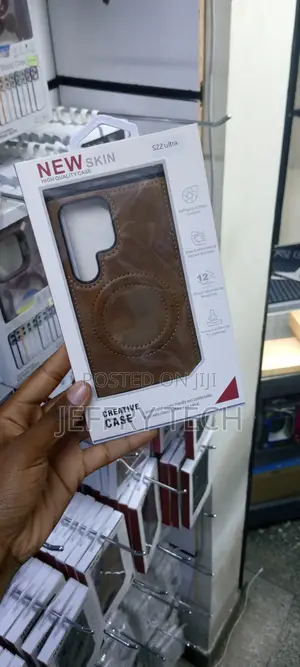 Brown Samsung Galaxy S22 Ultra Case With Stand Phone Case