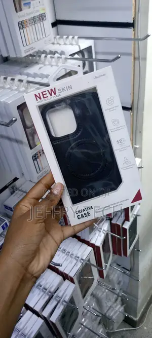 iPhone 13 Pro Max Case With Stand Genuine Leather Black