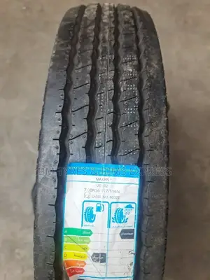 700 R16 Maxxis (Thailand) Commercial.