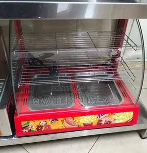 Futuristic Attractive Cake Display