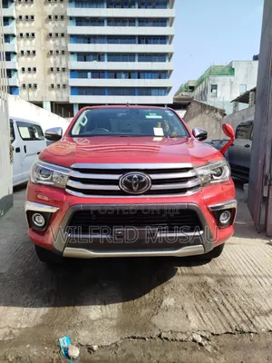 Toyota Hilux 2018 Red