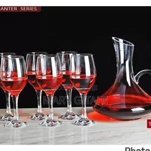 *7pcs Plain Colour Wine Decanter Set With 6 Wine Glasses