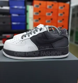 Airforce Custom Grey/Black