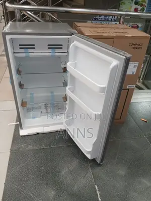 Midea Fridge 93litres (MDRD142FGN50)