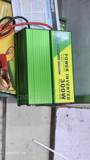 Solar Max Solar Inverter 300W