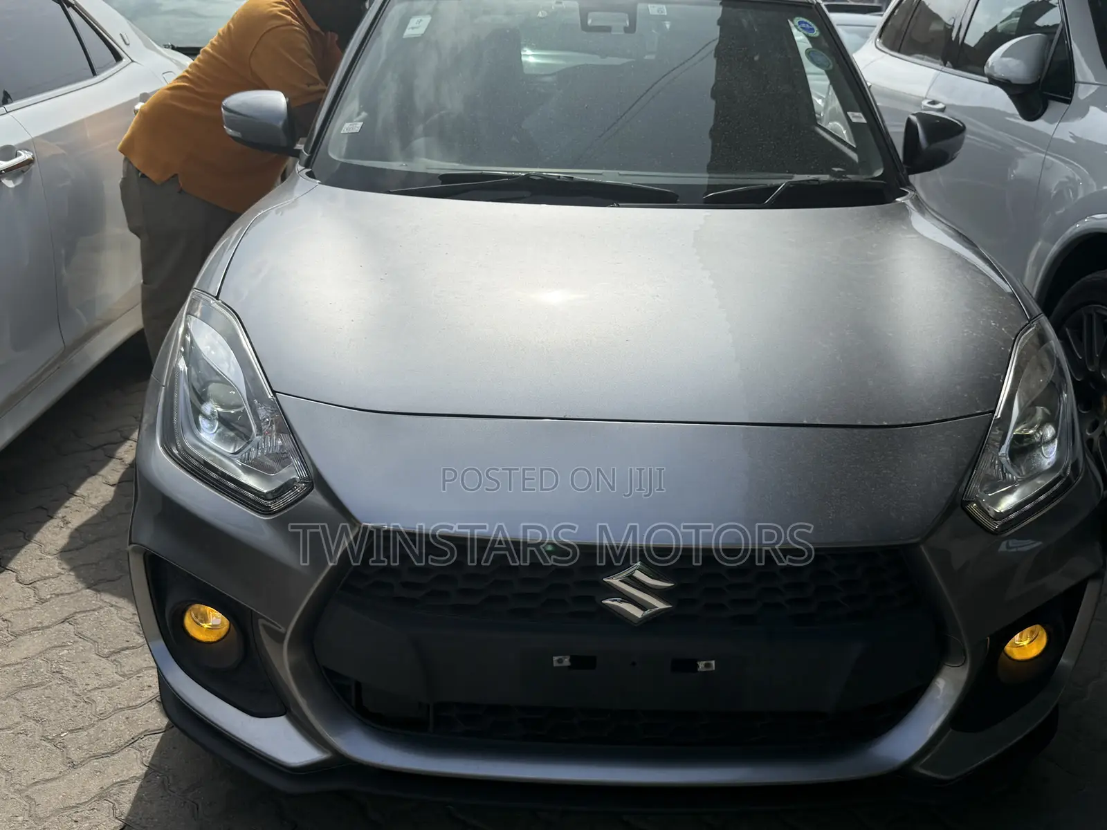 Suzuki Swift 2018 Gray