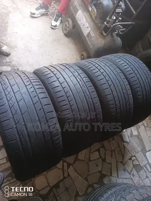 Accelera Tyres 315/35r20 Per Pc