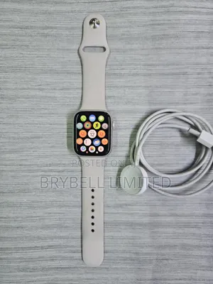 Apple Watch Series 8 45mm 3 Weeks Used Clean as Just New