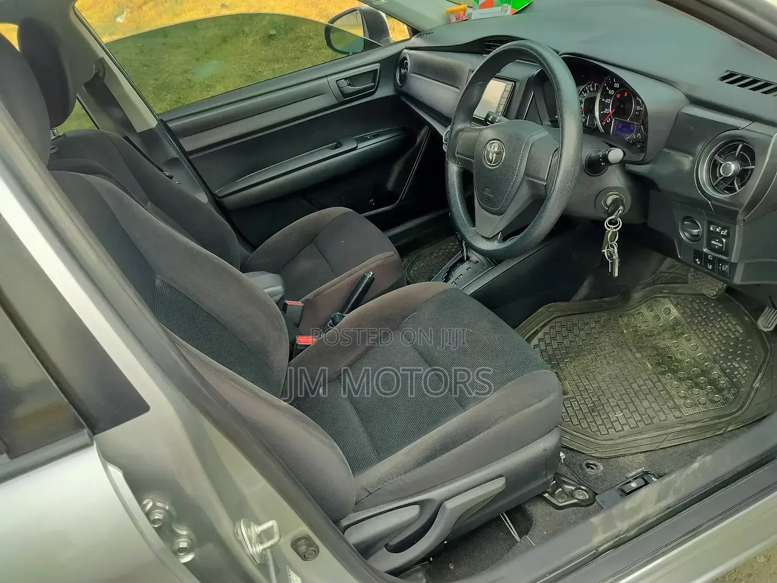 Toyota Axio 2017 Silver