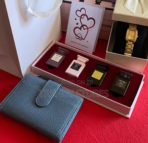 Hot Valentine's Pack With Purse