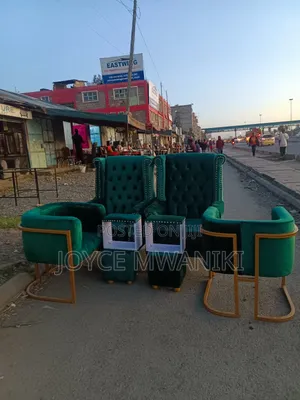 Pedicure Seats and Manicure Seats, Emarld Green 