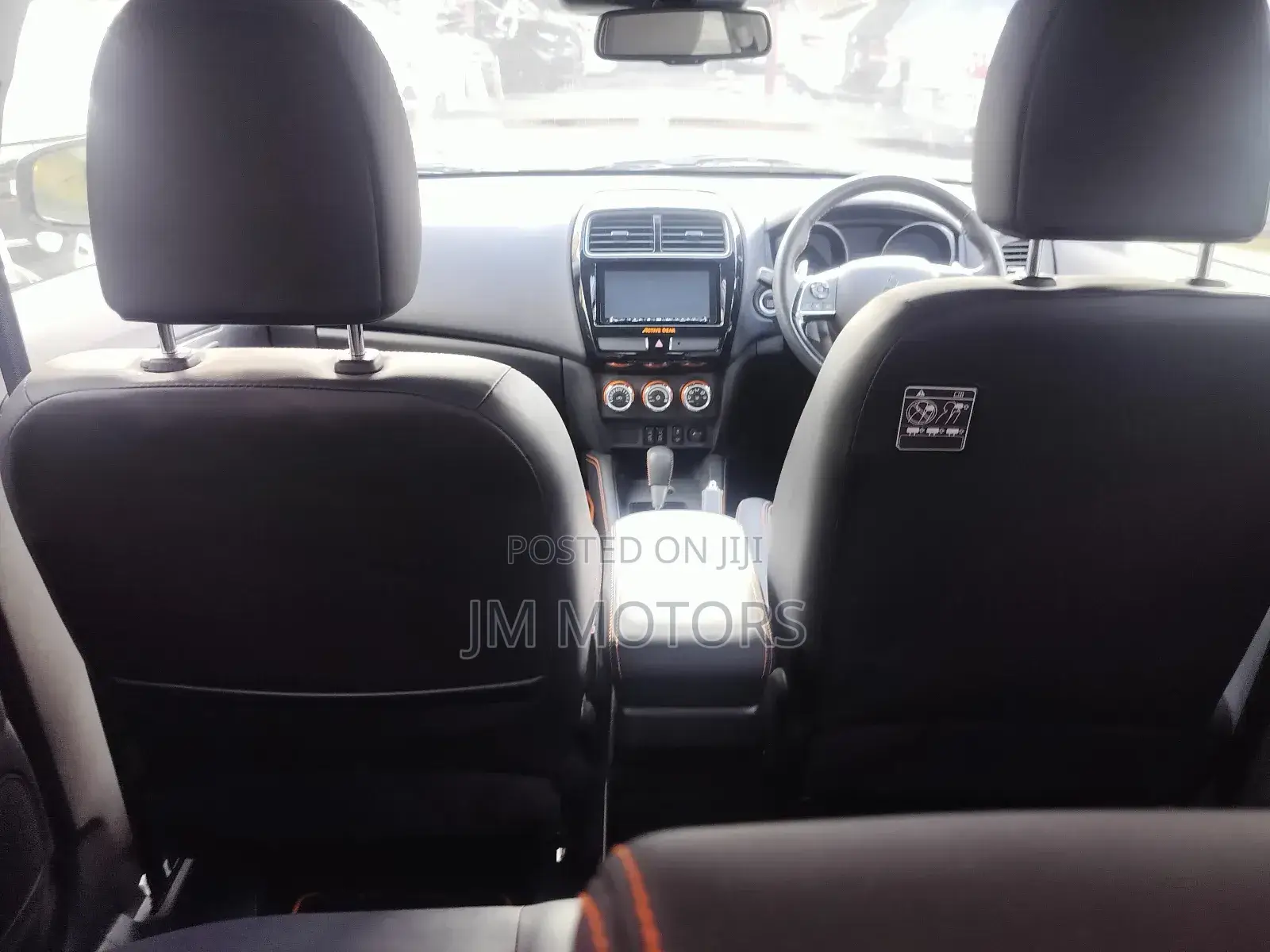 Mitsubishi Outlander 2018 White