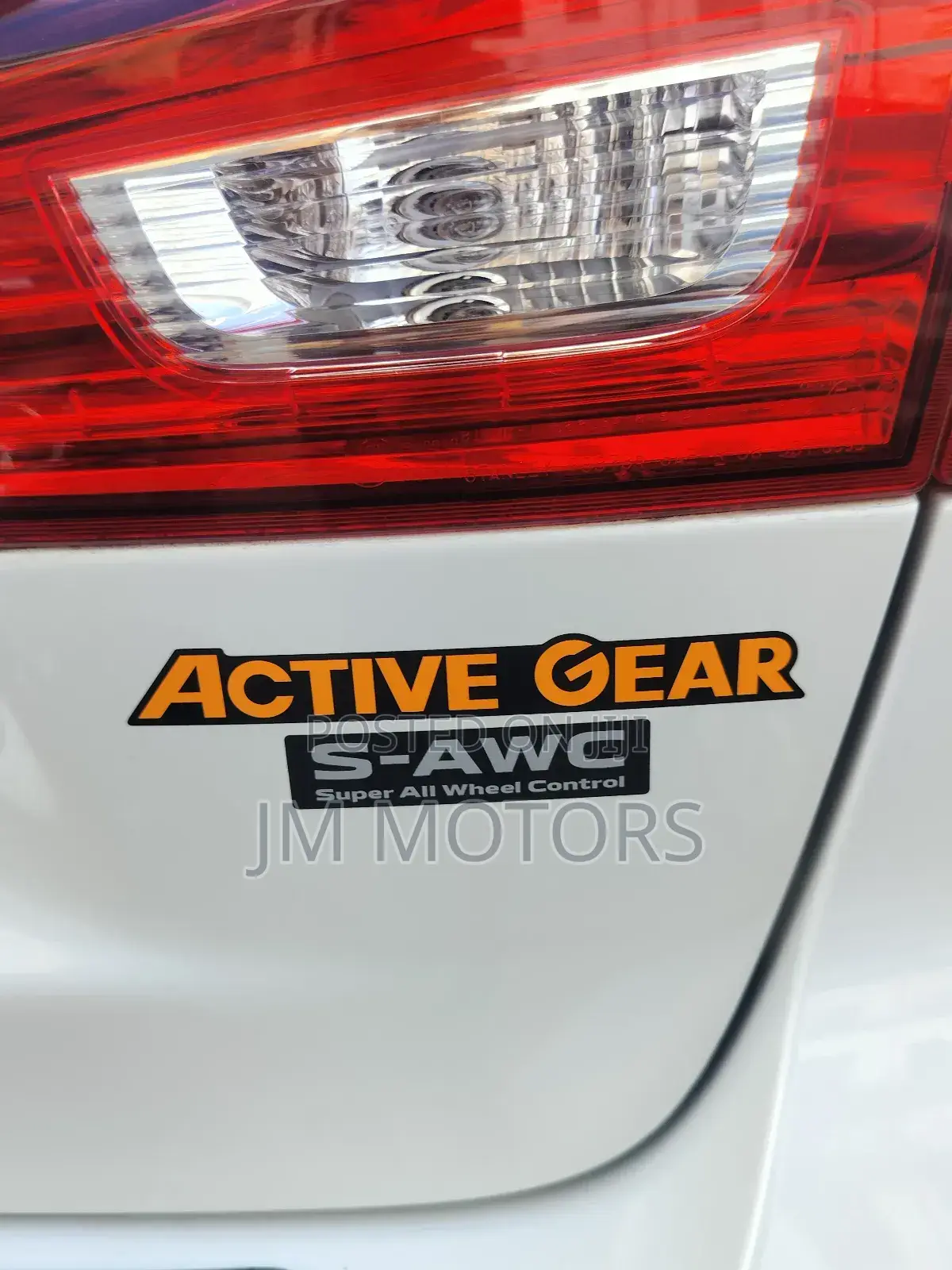 Mitsubishi Outlander 2018 White