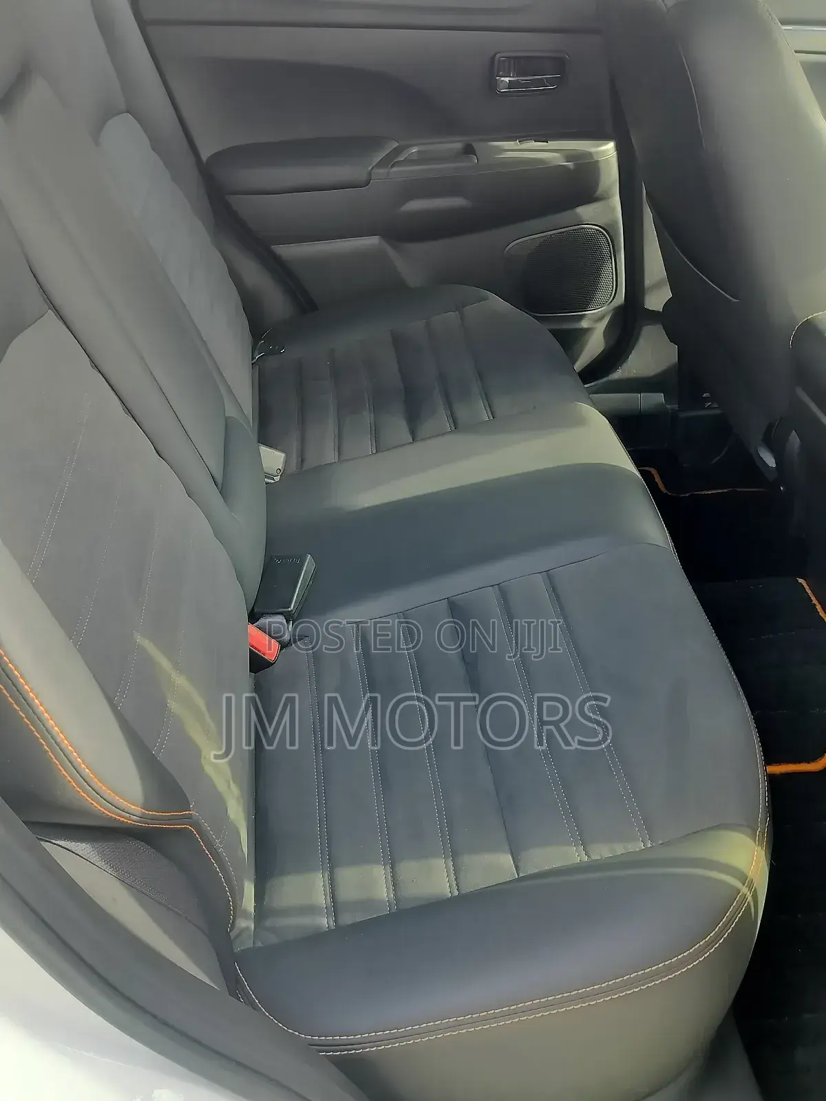 Mitsubishi Outlander 2018 White