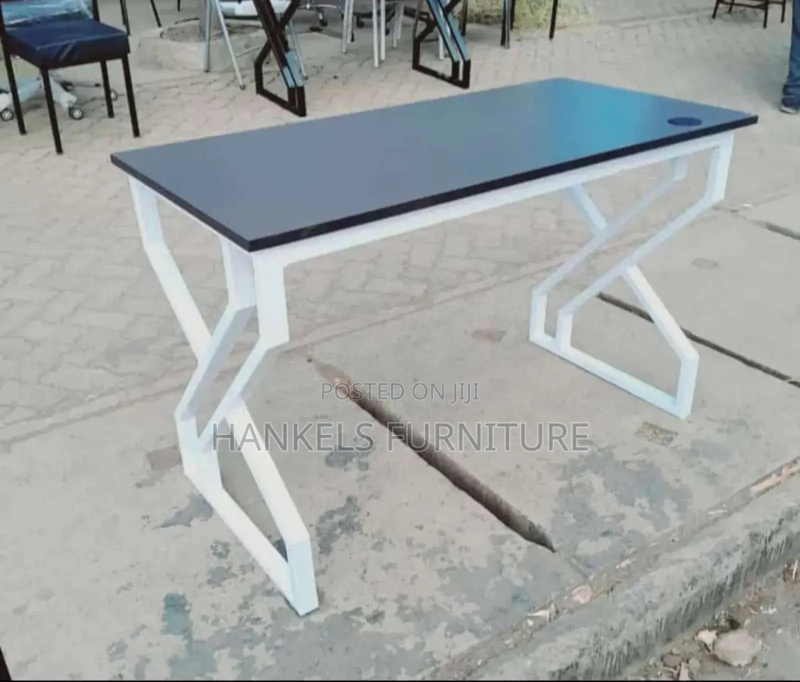 Generic 1.2m Desk