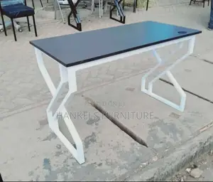 Generic 1.2m Desk