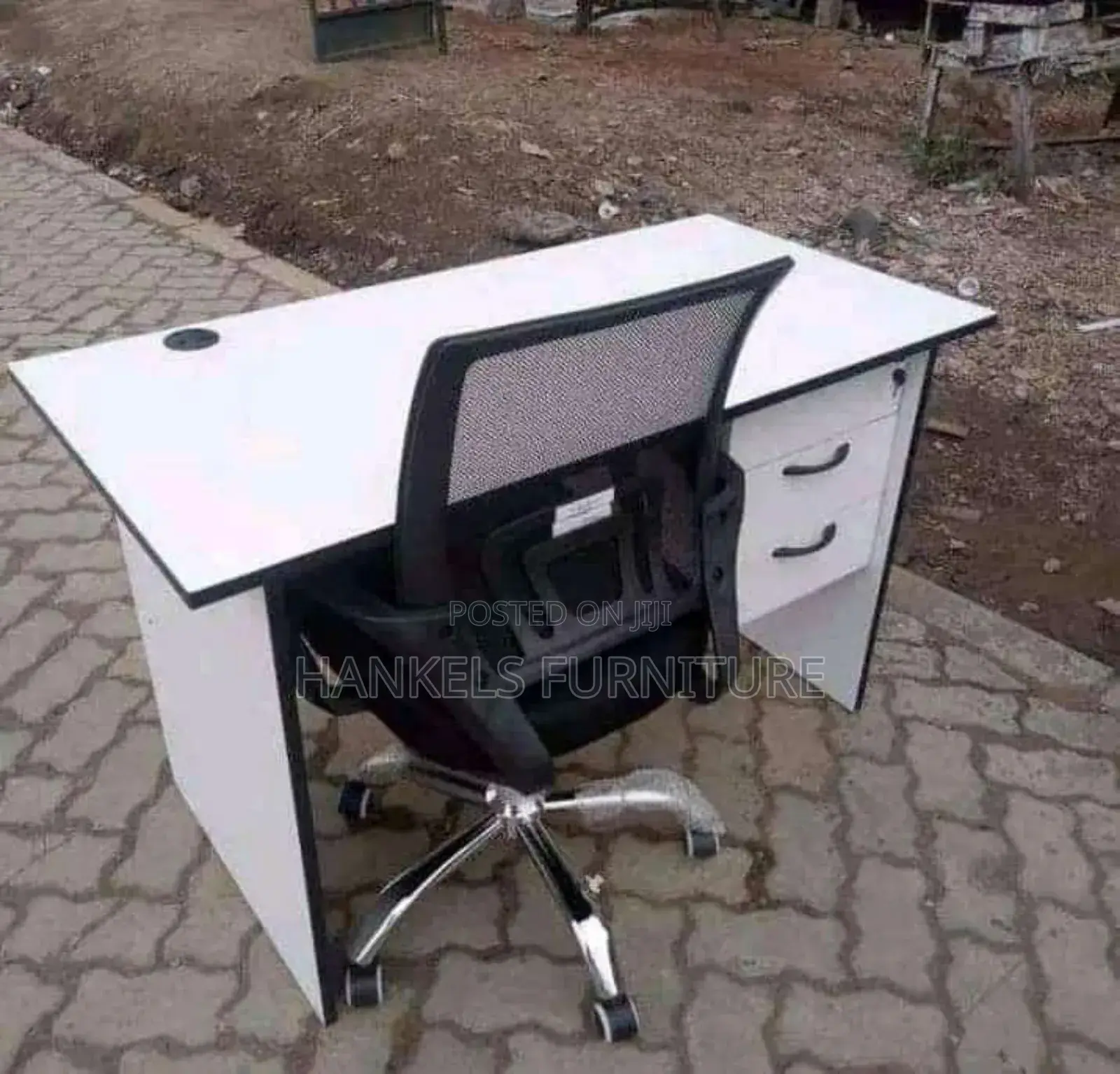 Combo White Black Mesh Office Set