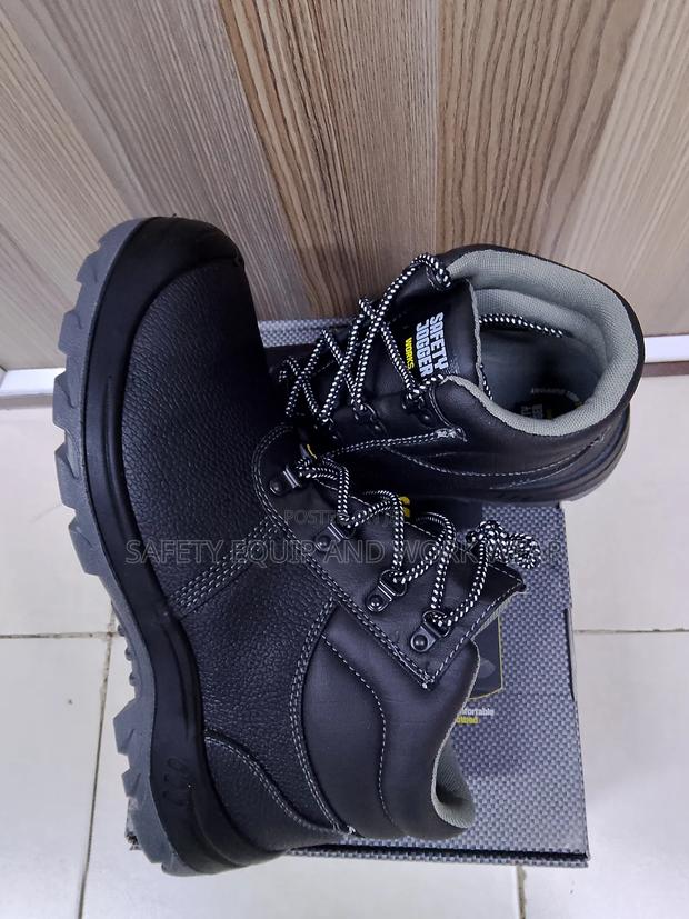 Superior Work Footwear - main view