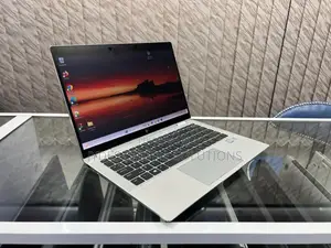 Laptop HP EliteBook 1030 8GB Intel Core I5 SSD 256GB