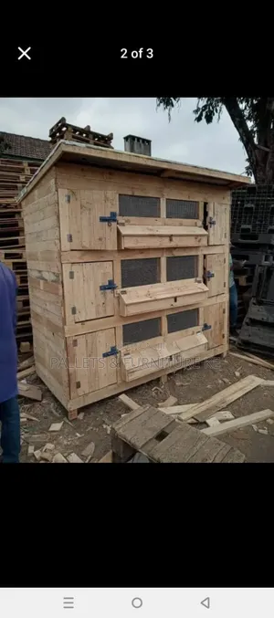 Wooden Roost Coop #3647