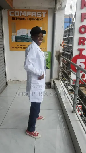 White Dustcaots/ Labcoats