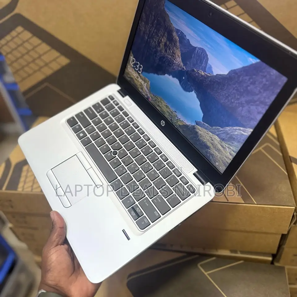 Laptop HP EliteBook 820 G4 8GB Intel Core I5 SSD 256GB