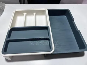 . *Expandable Cutlery Organizers With Slight Den