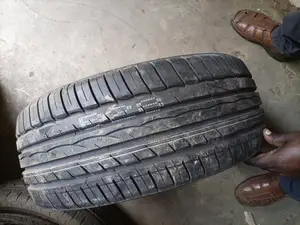 215/45r17 Comforser Tyres