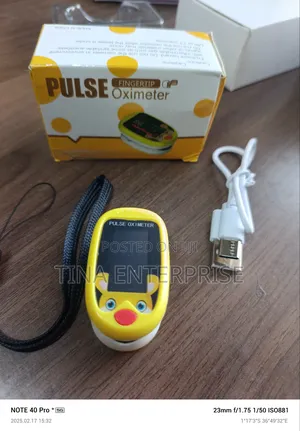 Pulse Oximeter(Paeds) Finger Tip