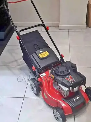 New Lawn Mower Machine/ Gasoline Lawn Mower/