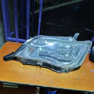 Toyota Corolla Fielder/Axio 161 NON Xenon Headlamp, Ex Japan