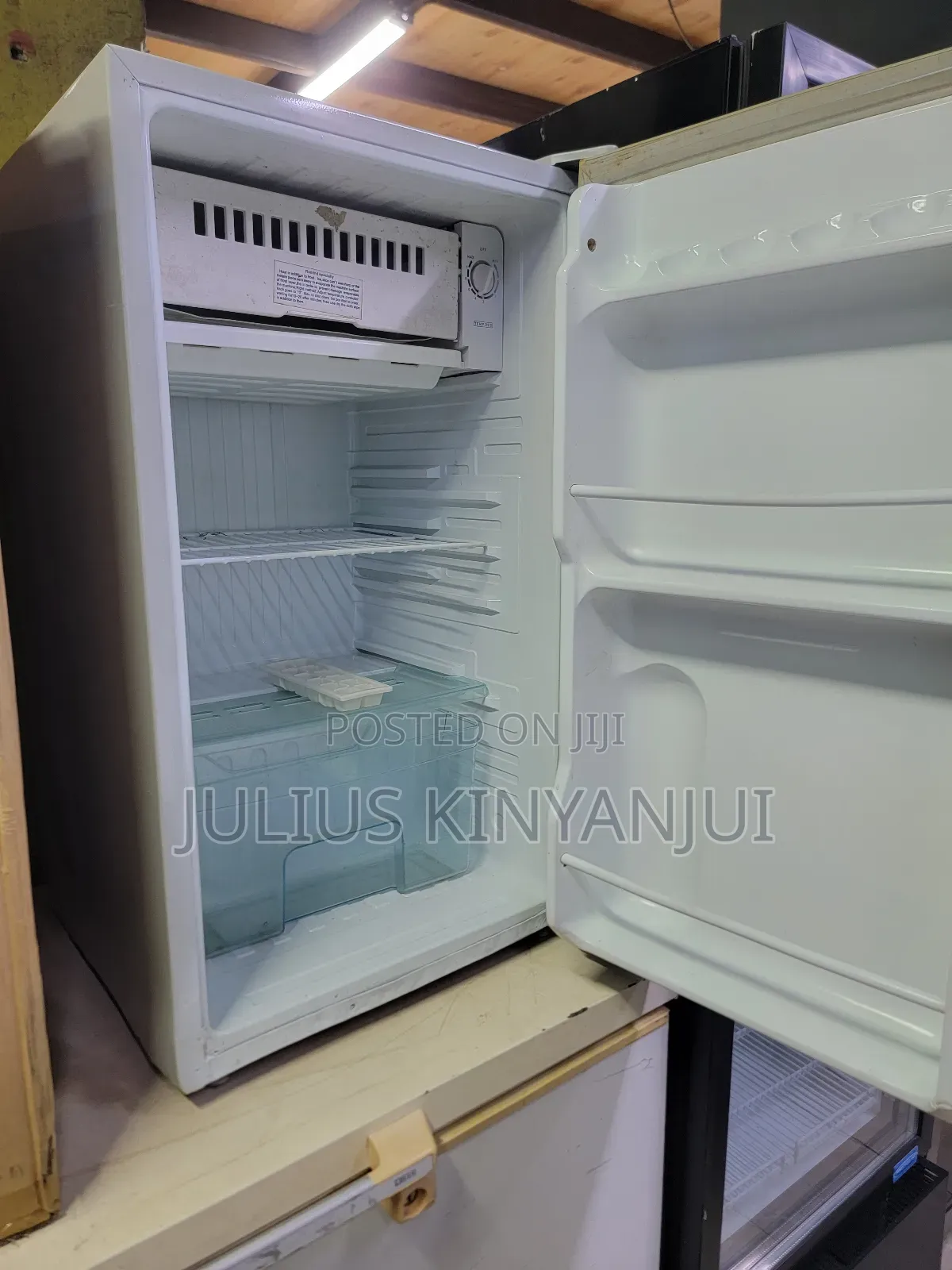 95L Counter Top Fridge