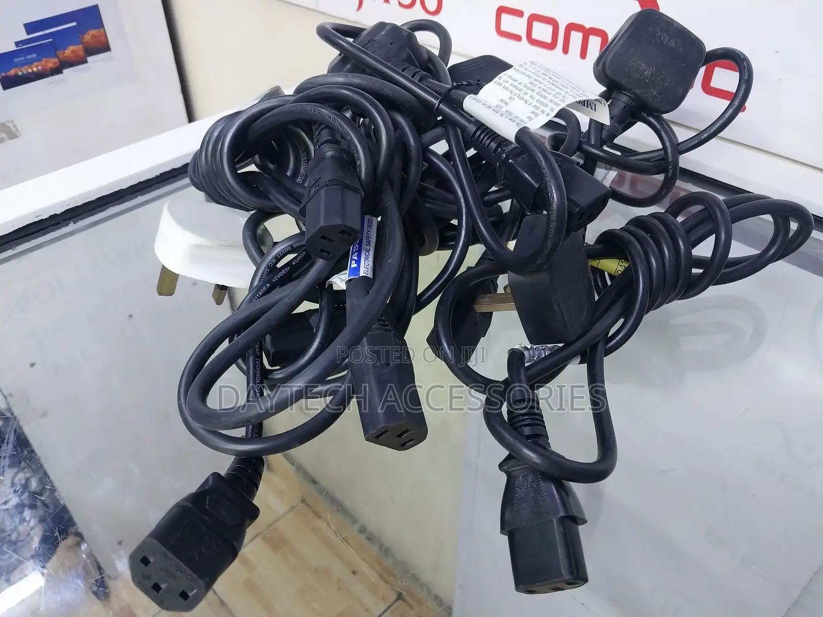 Laptop Power Cable 1.5m (Flower Cable) 3 Prong Fused