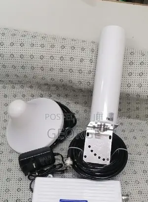 Compact Phone Network GSM Booster 2g 3g 4g