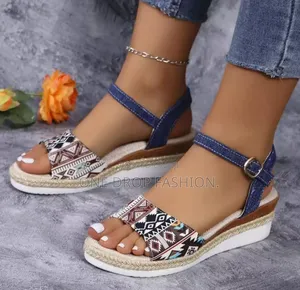 Floral Makonge Wedge