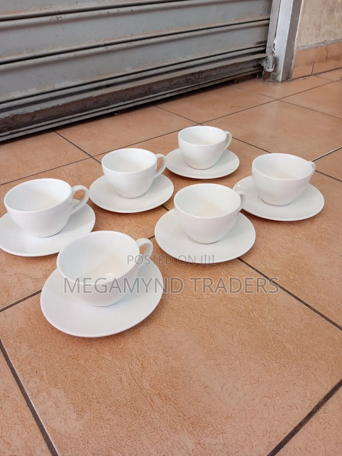Cupchino Cups/Coffee Cups and Saucers