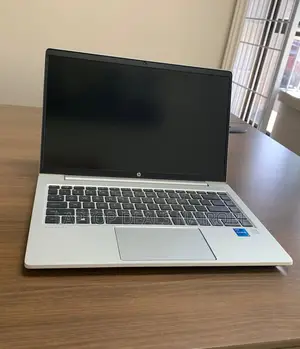 Laptop HP ProBook 440 G8 16GB Intel Core I5 HDD 512GB