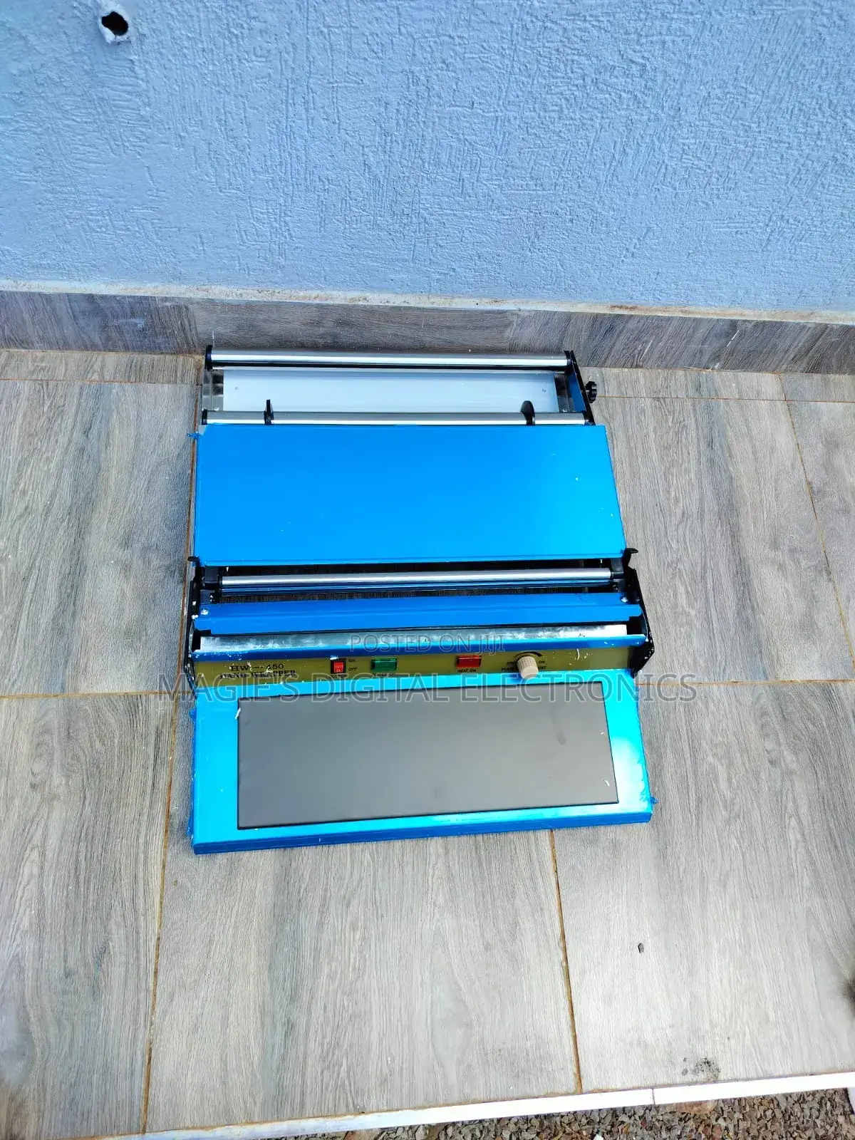 Vacuum Sealer