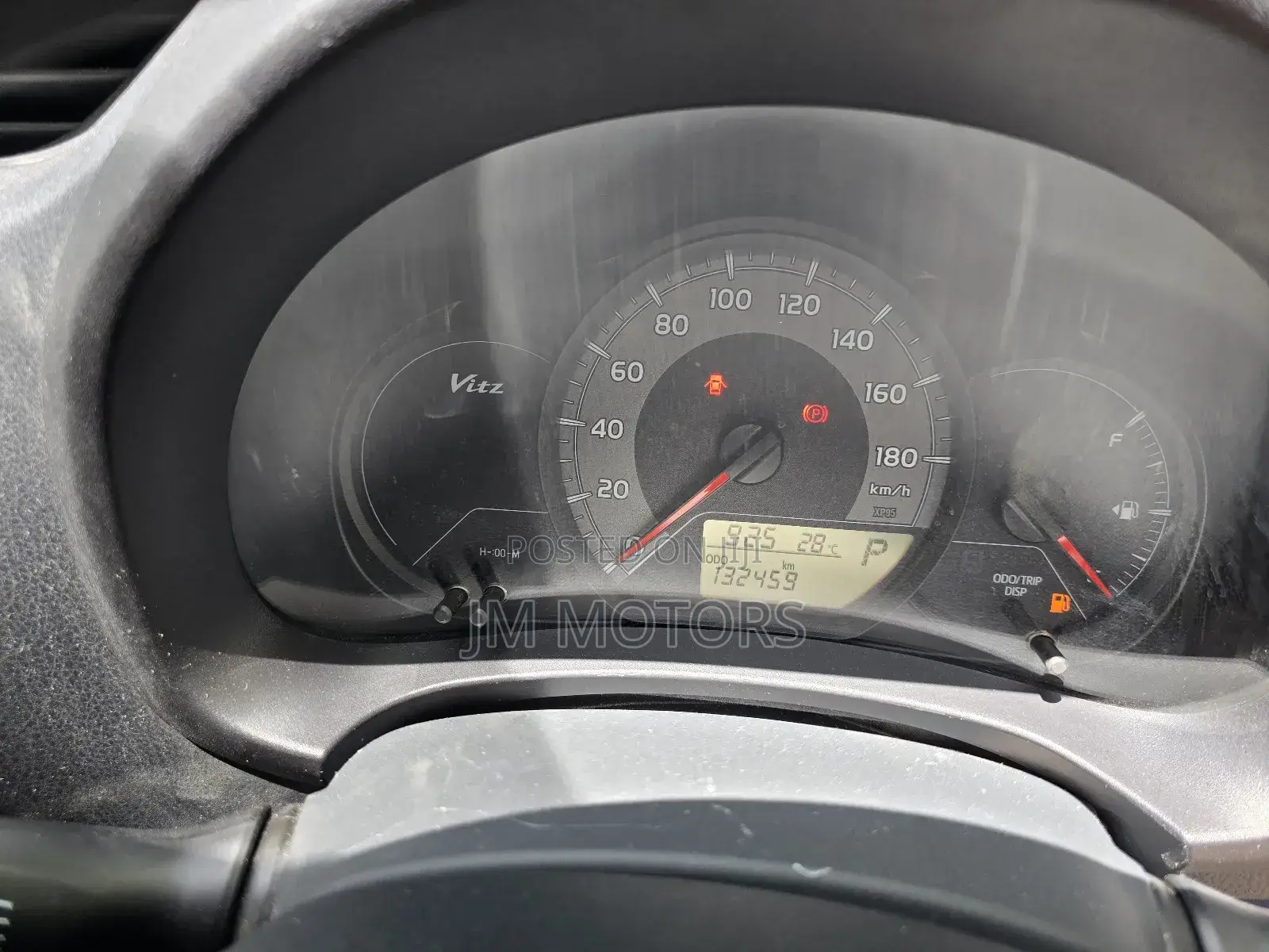 Toyota Vitz 2017 Off white