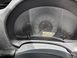 Toyota Vitz 2017 Off white