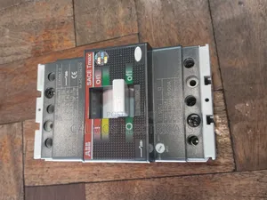 3pole McCb 160a