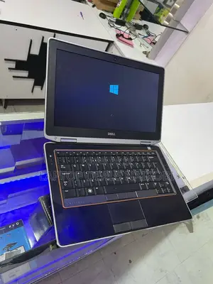 Laptop Dell Latitude E6320 8GB Intel Core I3 SSD 256GB
