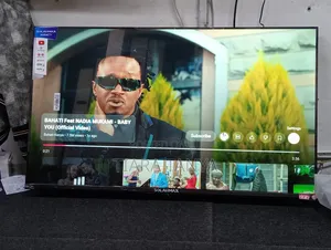 Solarmax 43"Inch Frameless Smart Android TV