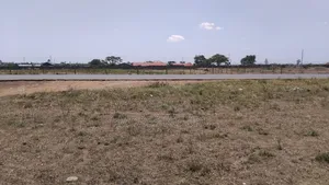 Juja, 5 Acres Touching Tarmac