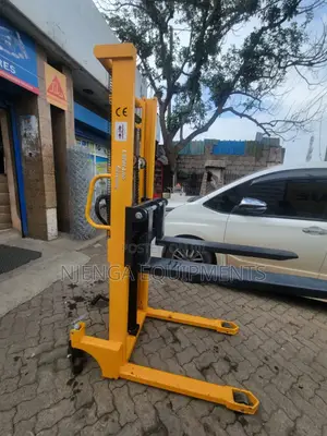 Hydraulic Manual Stacker