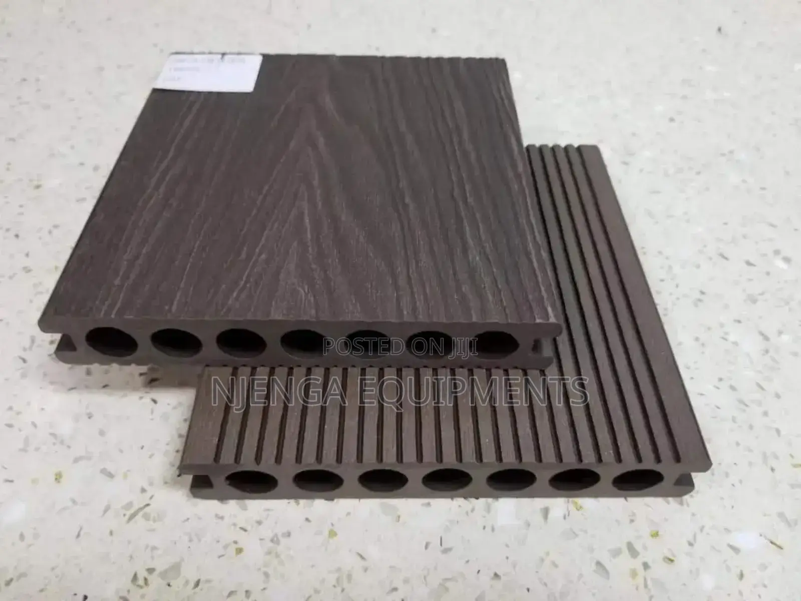 Decking/Outdoor Flooring Luxury Decking